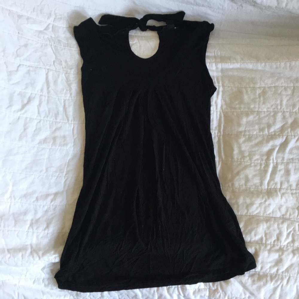 Soft flowy front tank